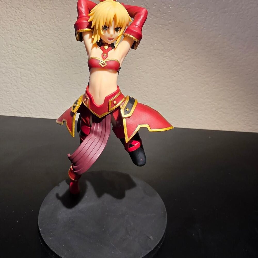 Taito Fate Apocrypha Mordred Saber of Red 7.5" Figure